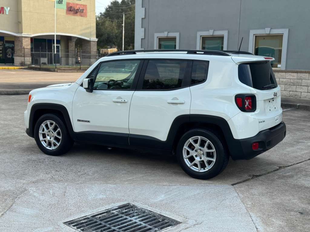 2019 Jeep Renegade Image 2