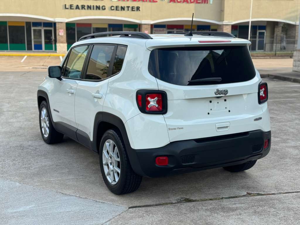 2019 Jeep Renegade Image 3