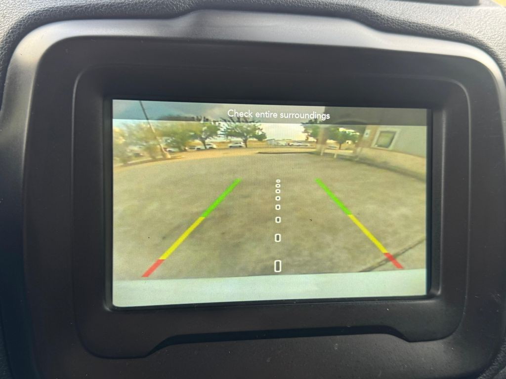 2019 Jeep Renegade Image 20