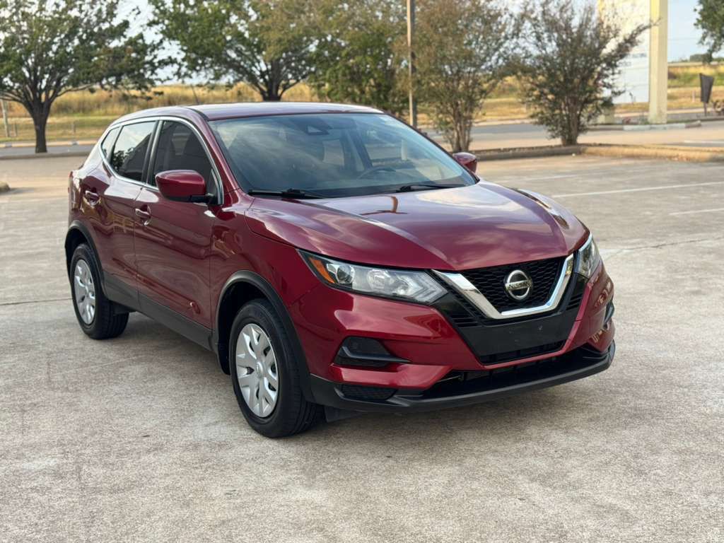 2020 Nissan Rogue Image 2
