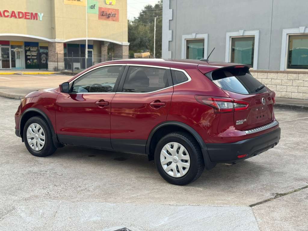 2020 Nissan Rogue Image 9