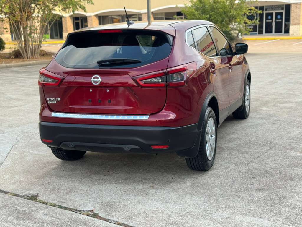 2020 Nissan Rogue Image 10