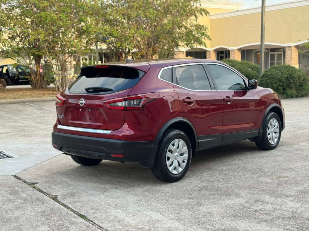 2020 Nissan Rogue Image 11