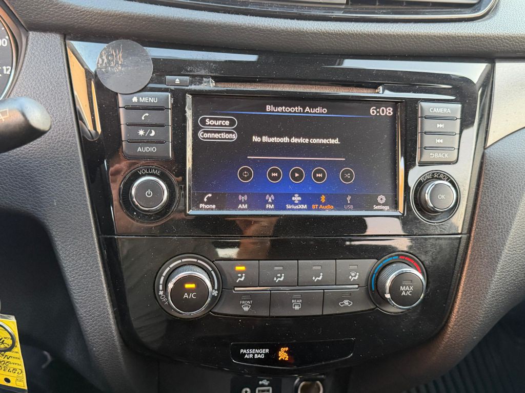 2020 Nissan Rogue Image 22