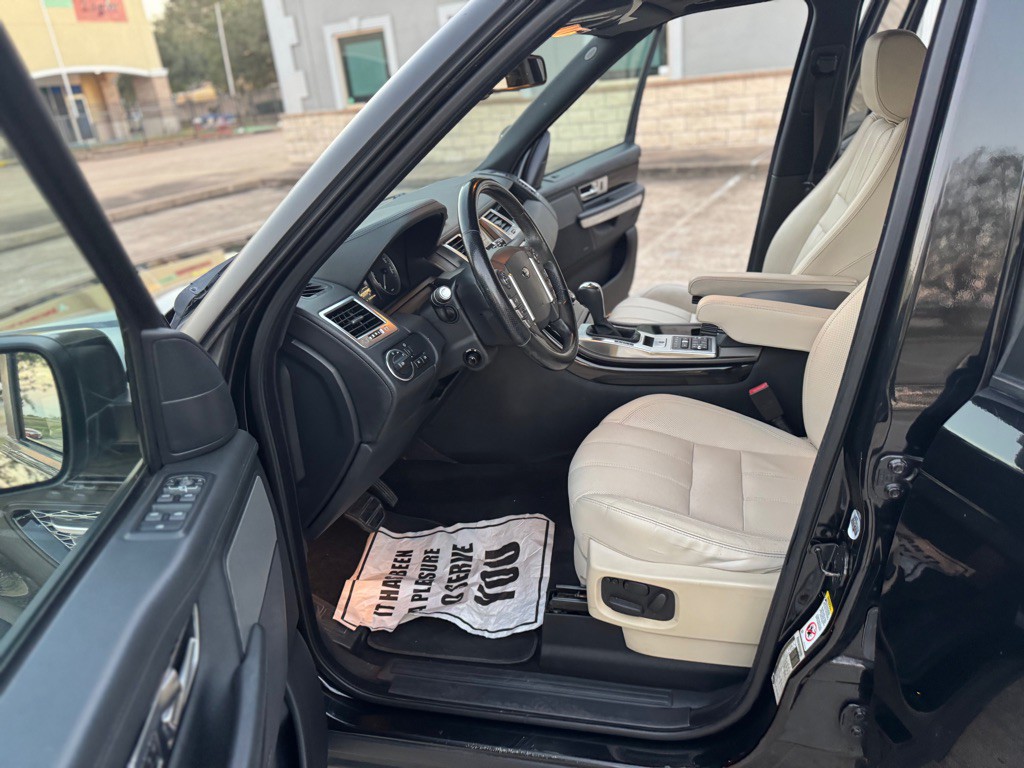 2013 Land Rover Range Rover Sport Image 12