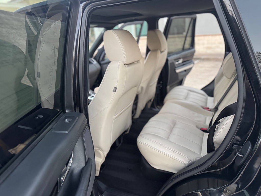 2013 Land Rover Range Rover Sport Image 13