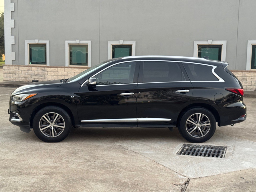 2017 INFINITI QX60 Image 10