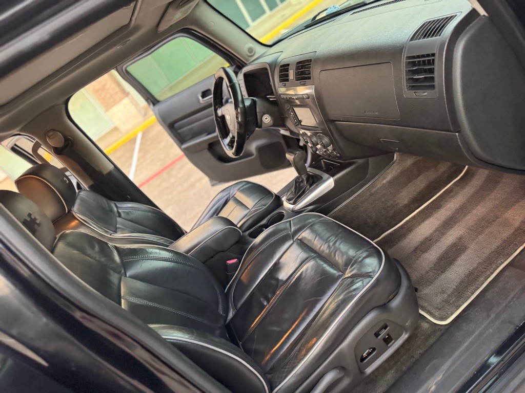 2008 HUMMER H3 Image 16