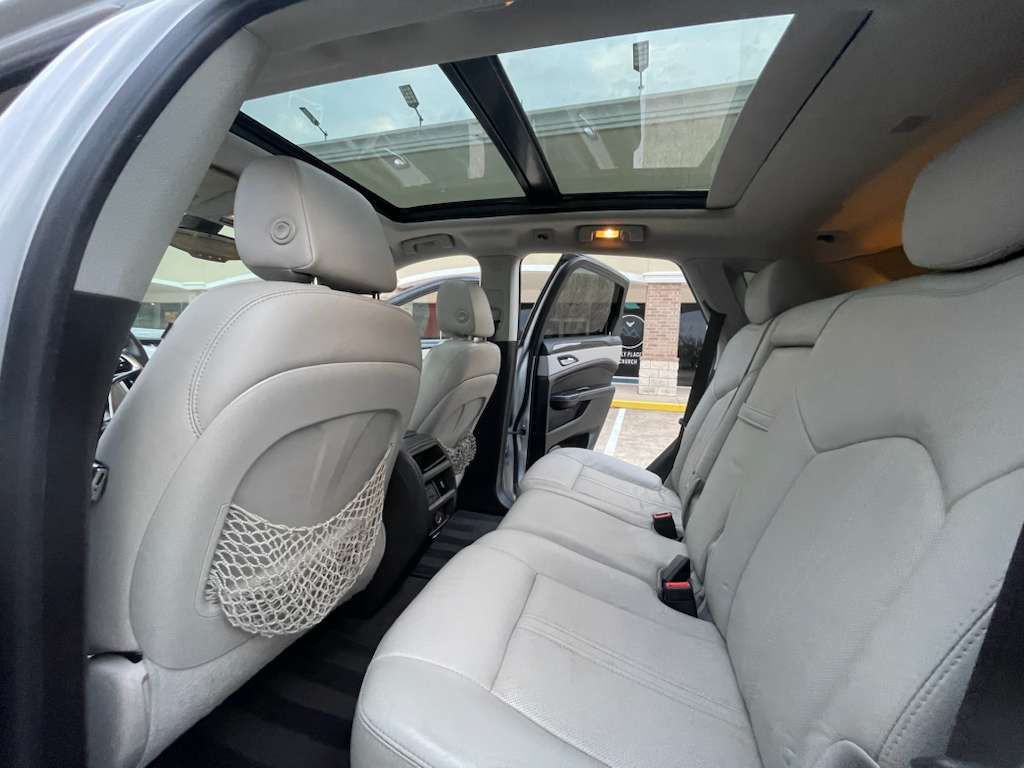 2016 Cadillac SRX Image 18