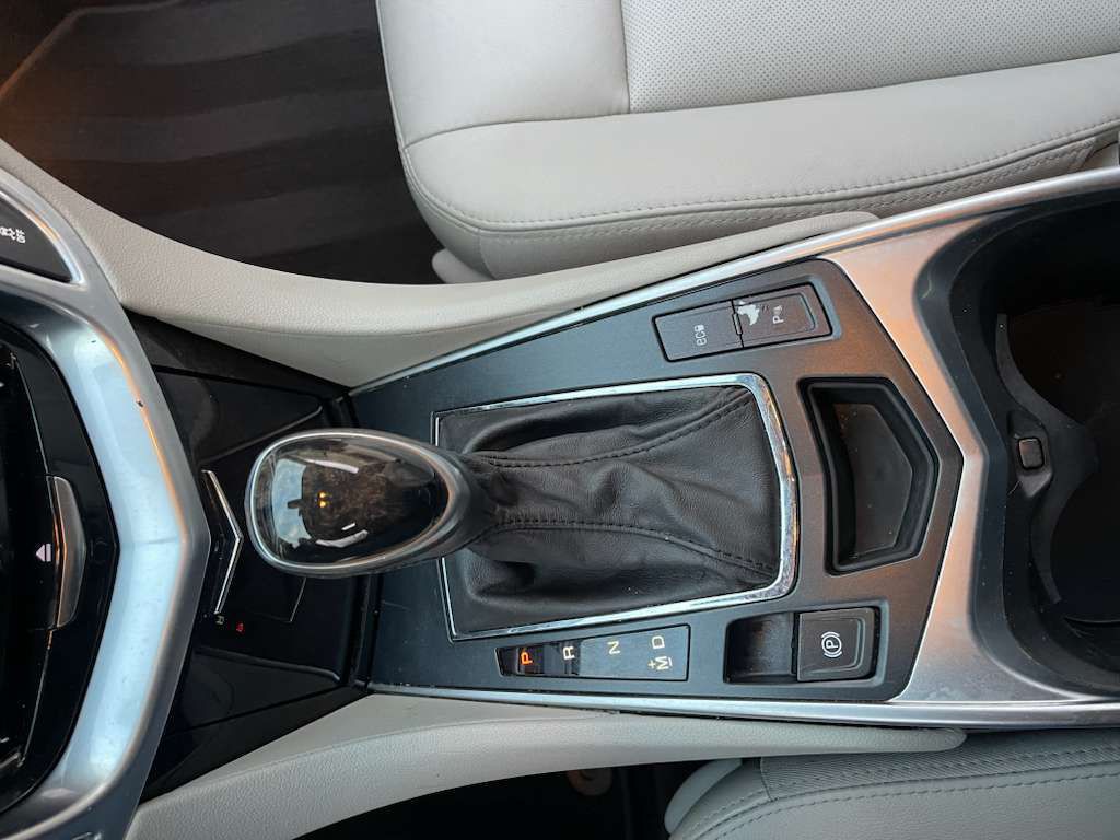 2016 Cadillac SRX Image 22