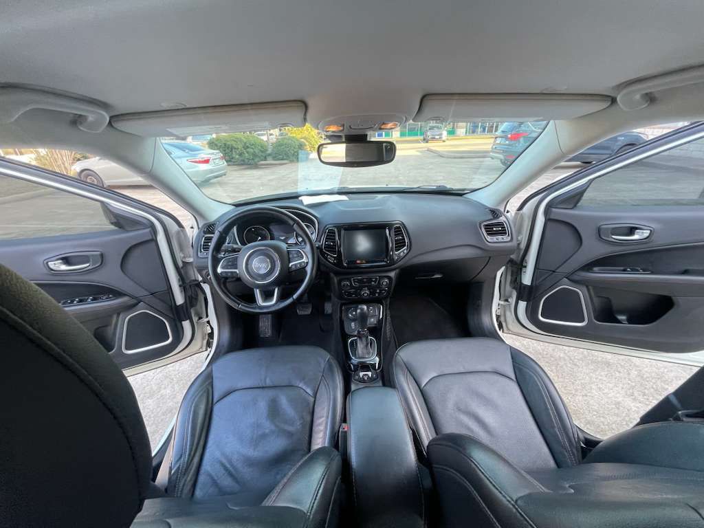 2021 Jeep Compass Image 12