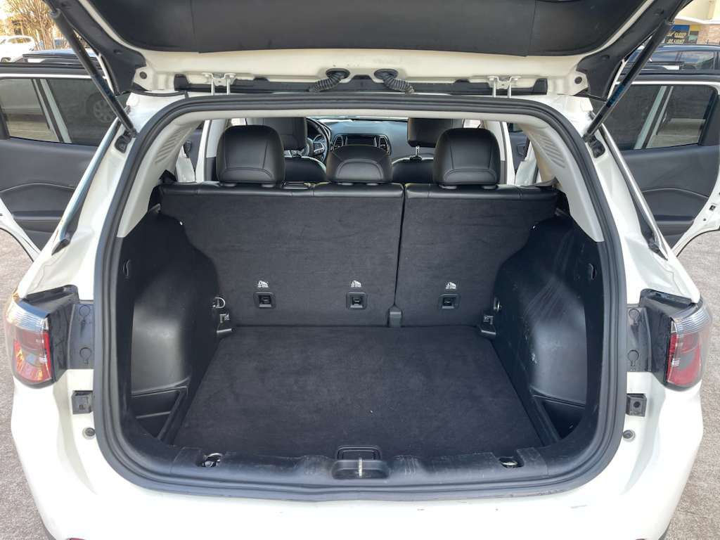2021 Jeep Compass Image 15
