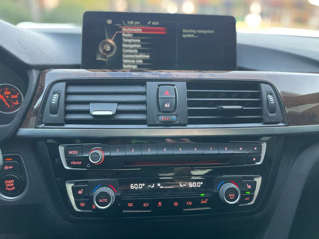 2016 BMW 4 Series Image 17