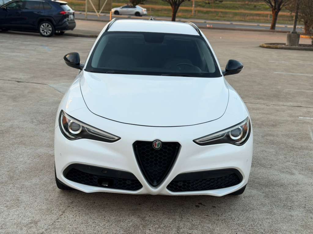 2018 Alfa Romeo Stelvio Image 6