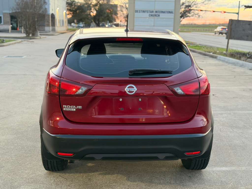 2019 Nissan Rogue Image 4