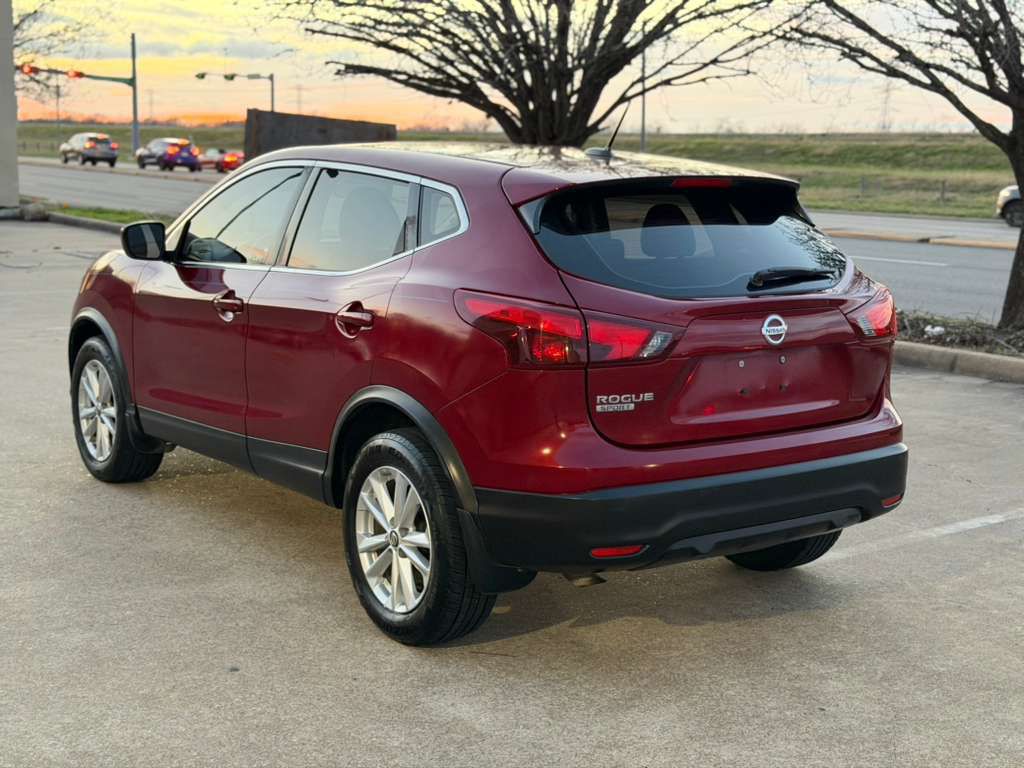 2019 Nissan Rogue Image 5