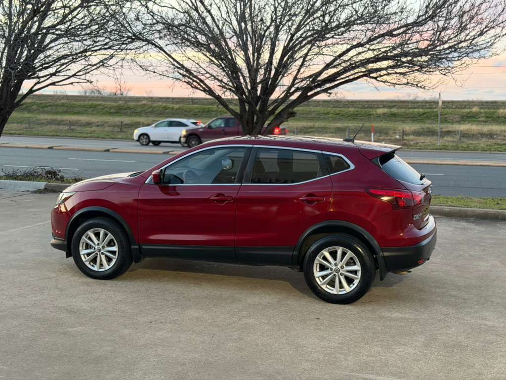 2019 Nissan Rogue Image 6