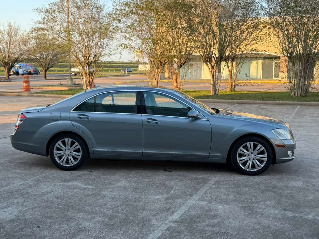 2008 Mercedes-Benz S-Class Image 6