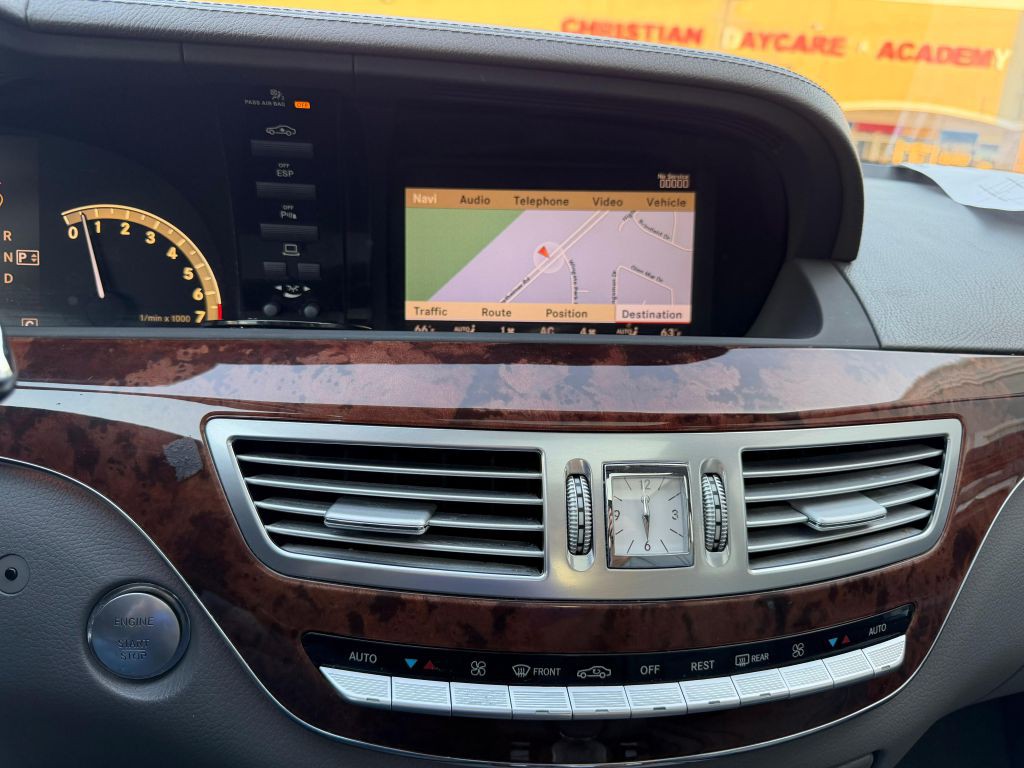 2008 Mercedes-Benz S-Class Image 21