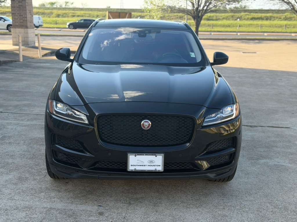 2018 Jaguar F-PACE Image 3