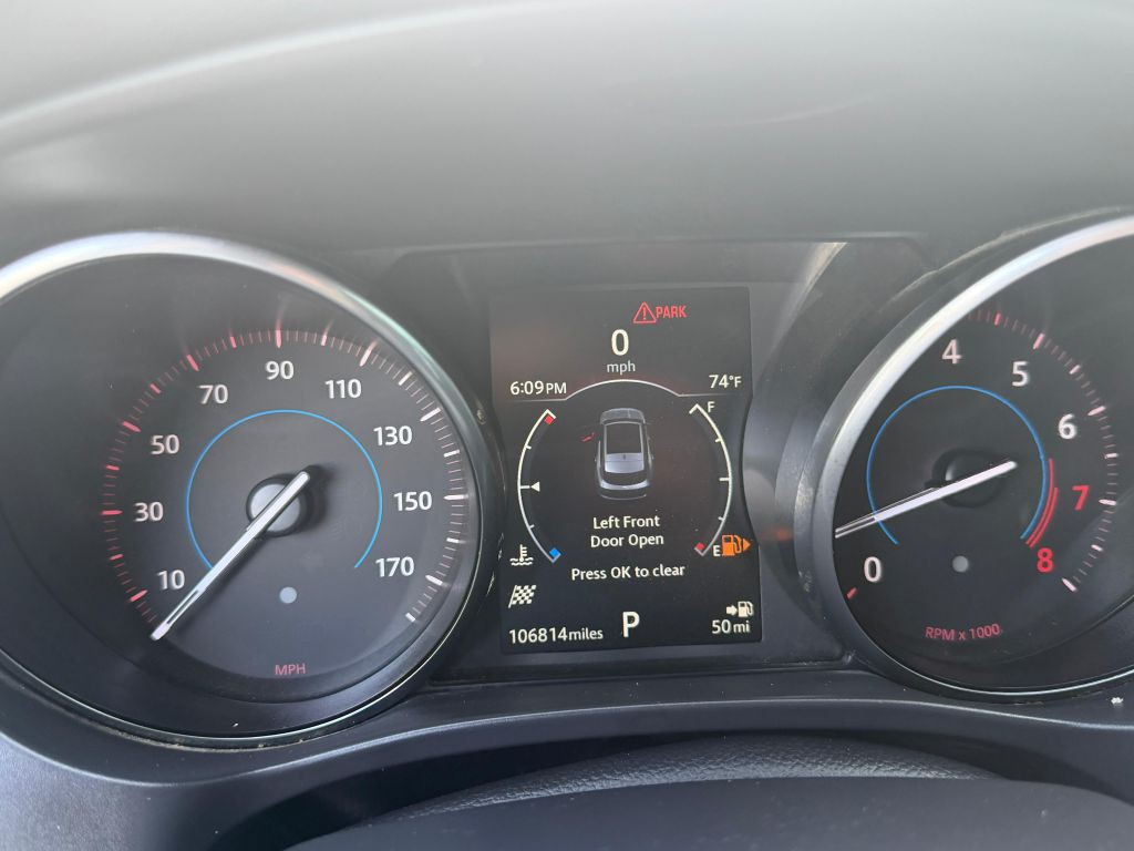 2018 Jaguar F-PACE Image 20