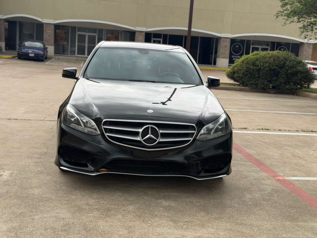 2014 Mercedes-Benz E-Class Image 3