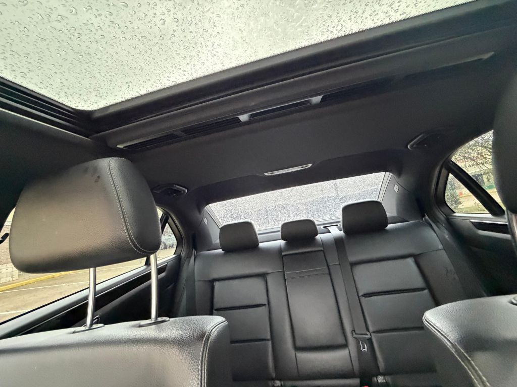 2014 Mercedes-Benz E-Class Image 18