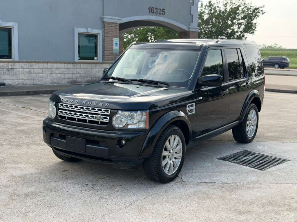 2013 Land Rover LR4 Image 1