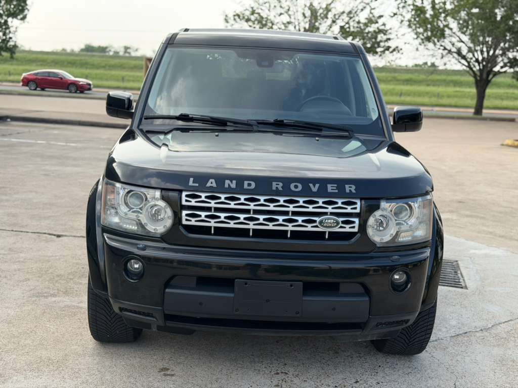 2013 Land Rover LR4 Image 2