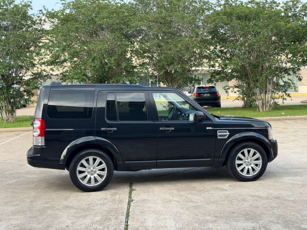 2013 Land Rover LR4 Image 10