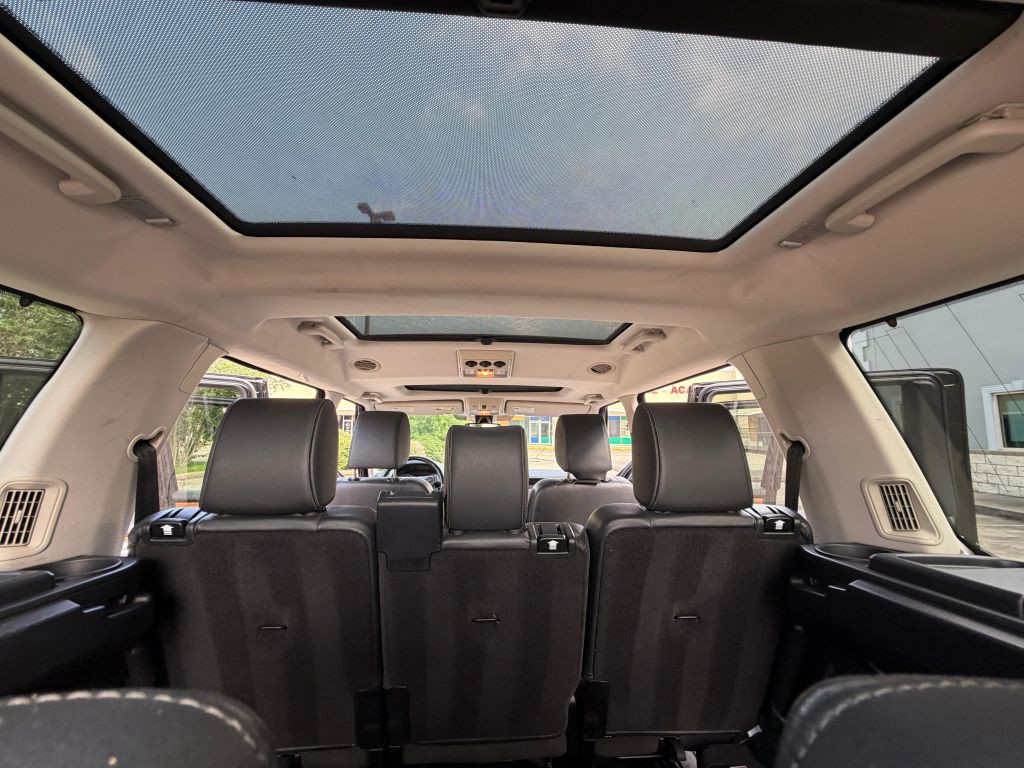 2013 Land Rover LR4 Image 18