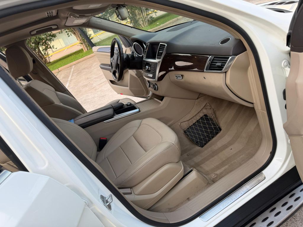 2014 Mercedes-Benz M-Class Image 16