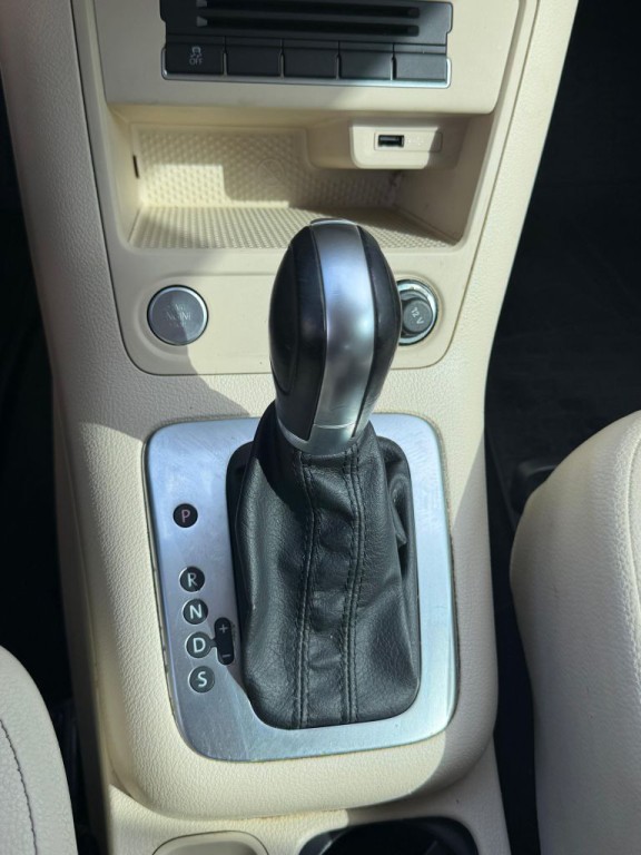 2016 Volkswagen Tiguan Image 19