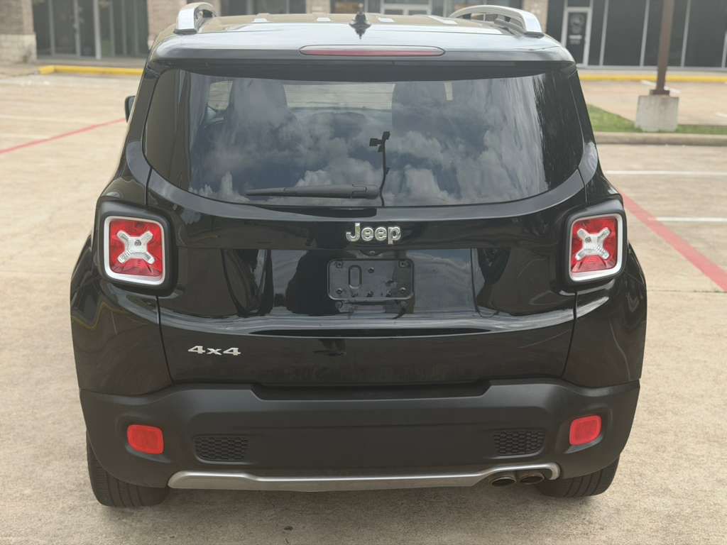 2015 Jeep Renegade Image 6