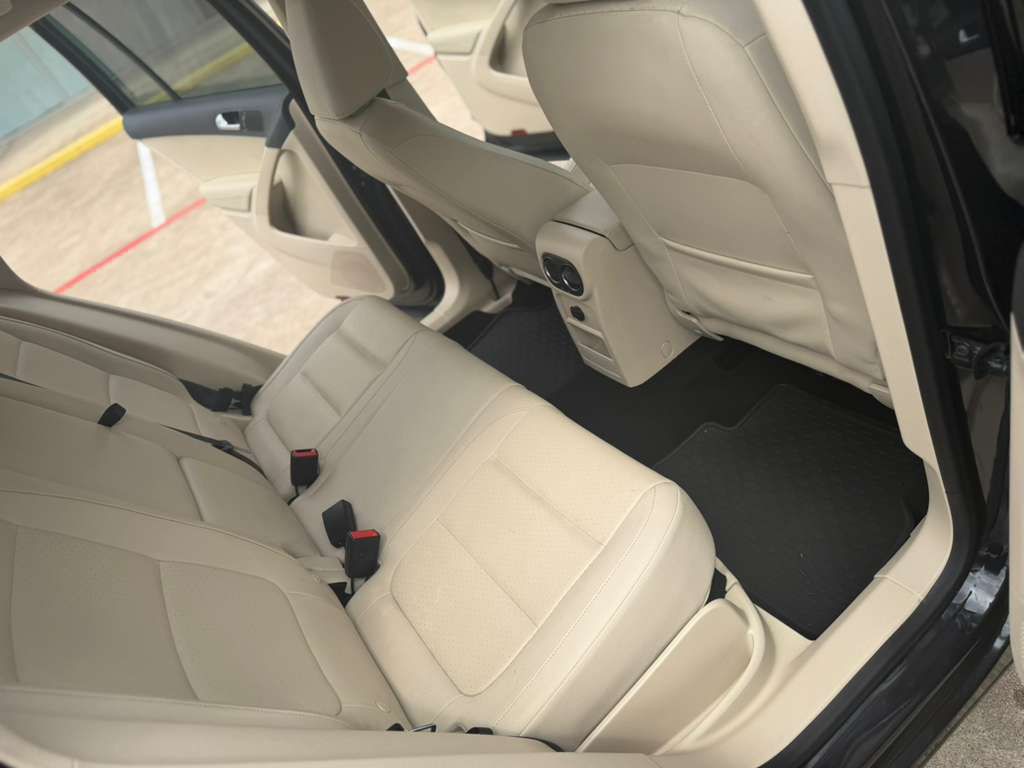 2016 Volkswagen Tiguan Image 14