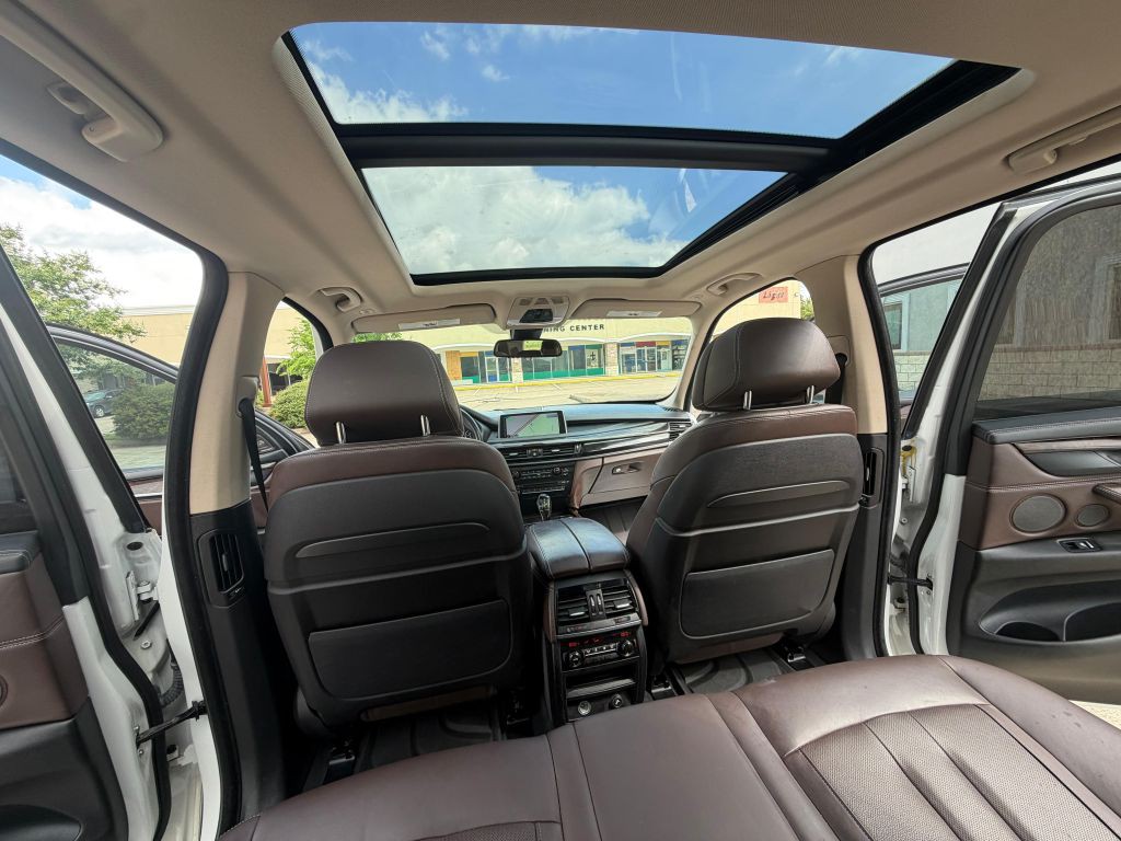2015 BMW X5 Image 15