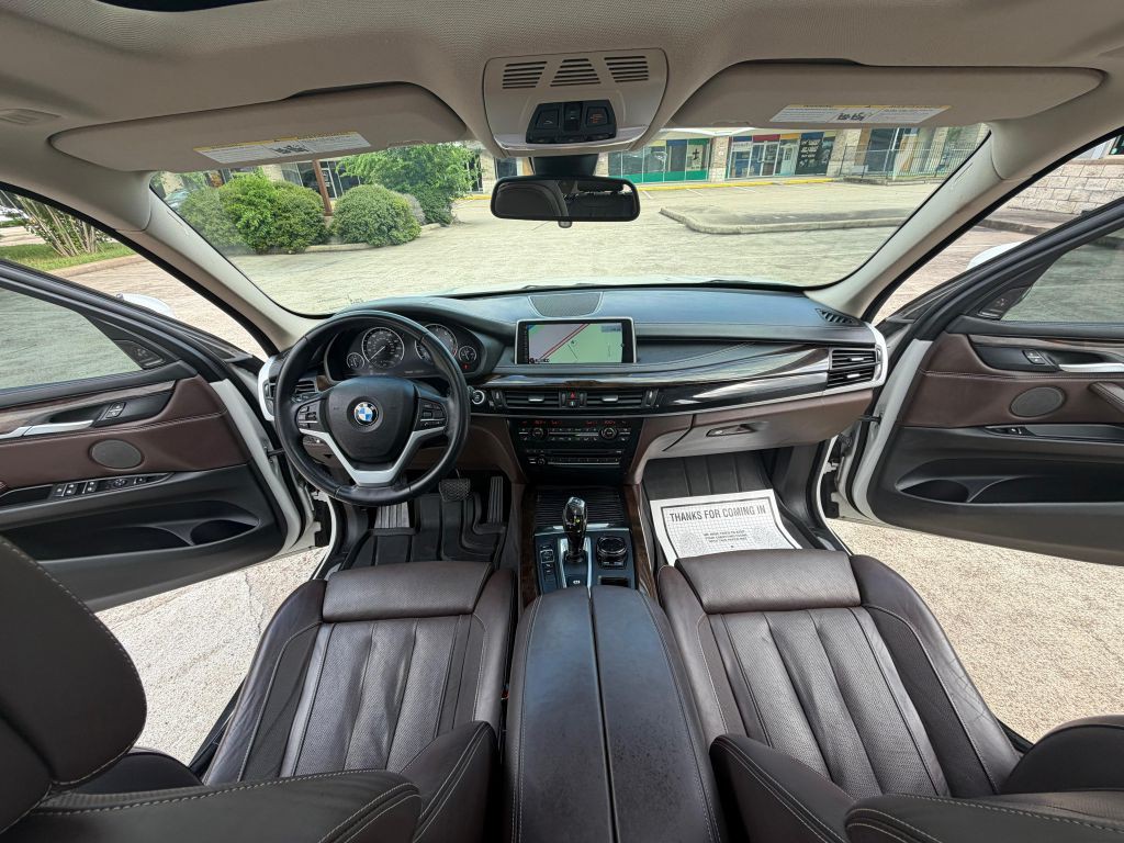 2015 BMW X5 Image 16