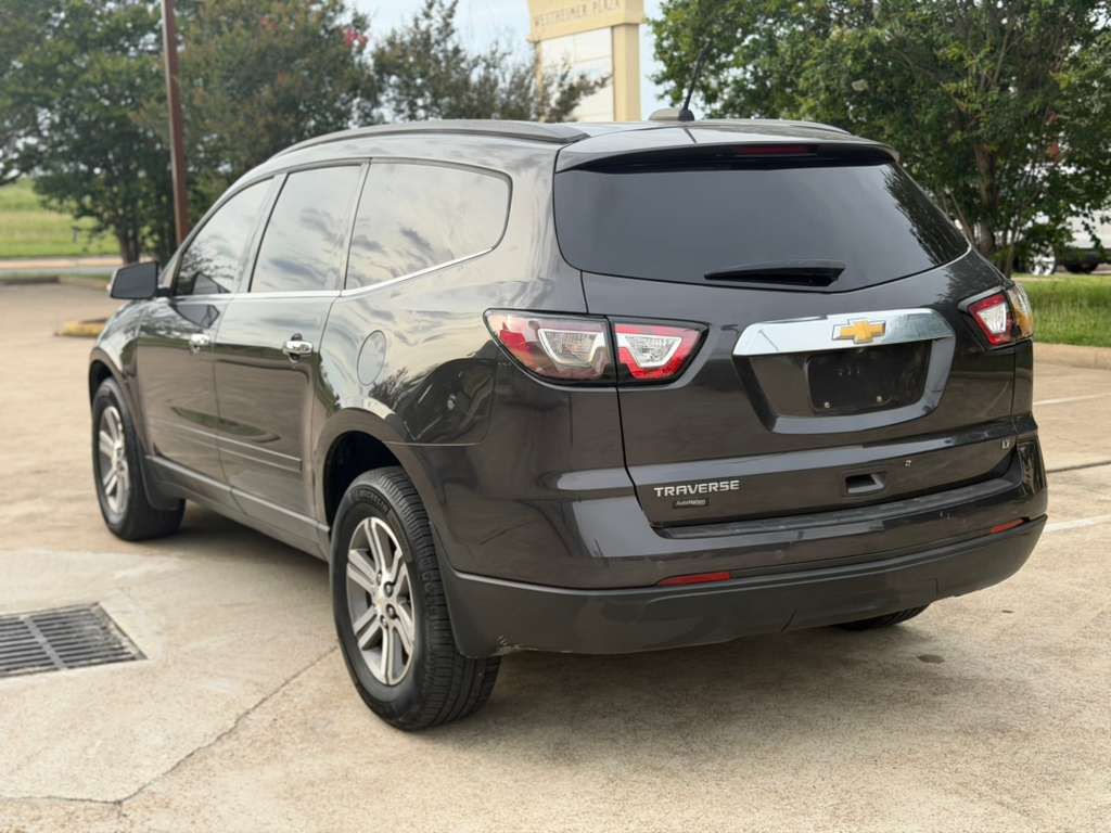 2017 Chevrolet Traverse Image 5