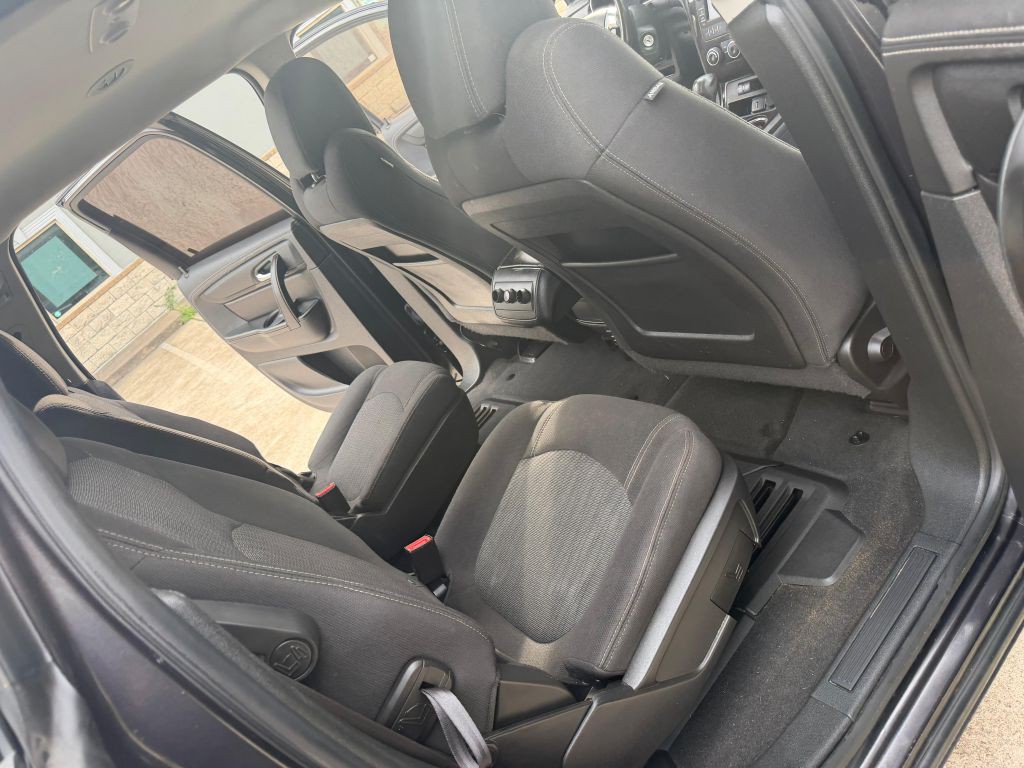 2017 Chevrolet Traverse Image 16