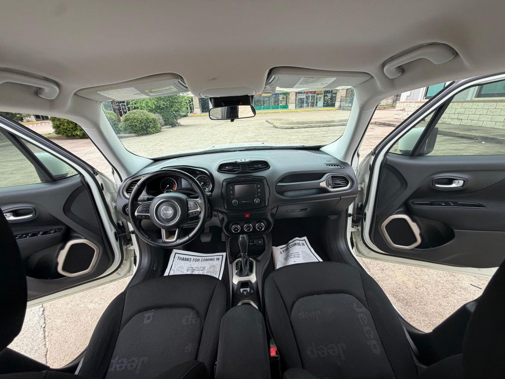 2017 Jeep Renegade Image 17