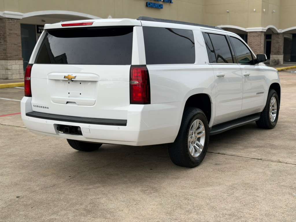 2019 Chevrolet Suburban Image 6