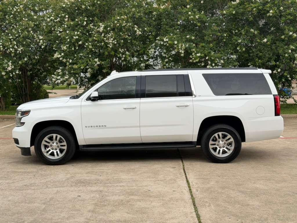 2019 Chevrolet Suburban Image 10