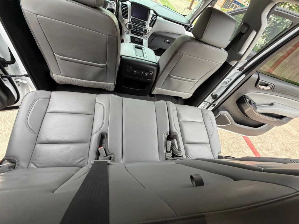 2019 Chevrolet Suburban Image 16