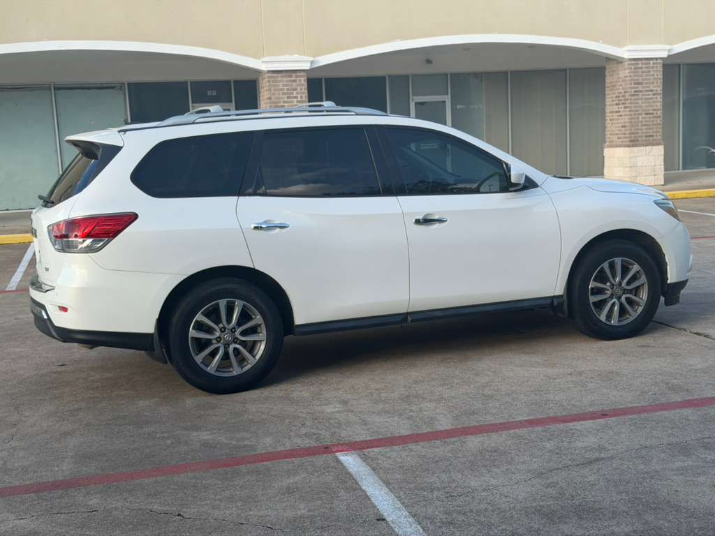 2014 Nissan Pathfinder Image 6