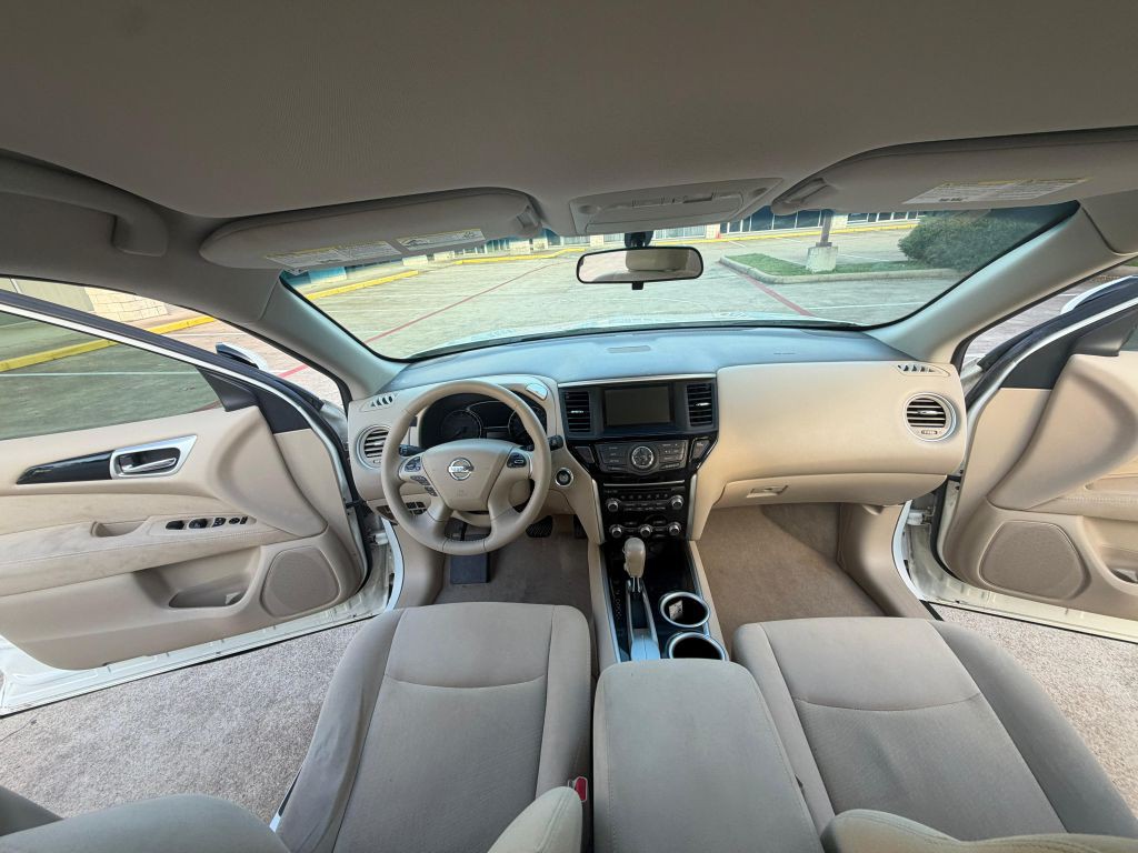 2014 Nissan Pathfinder Image 18