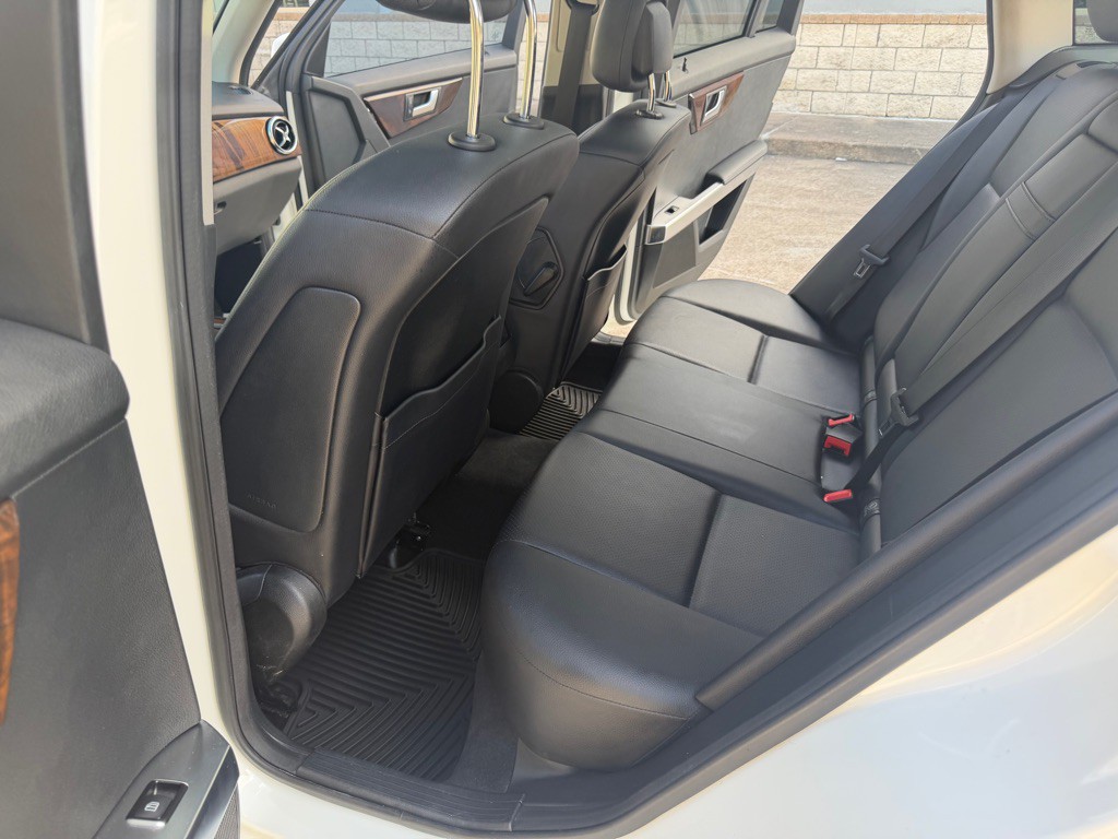 2014 Mercedes-Benz GLK-Class Image 12