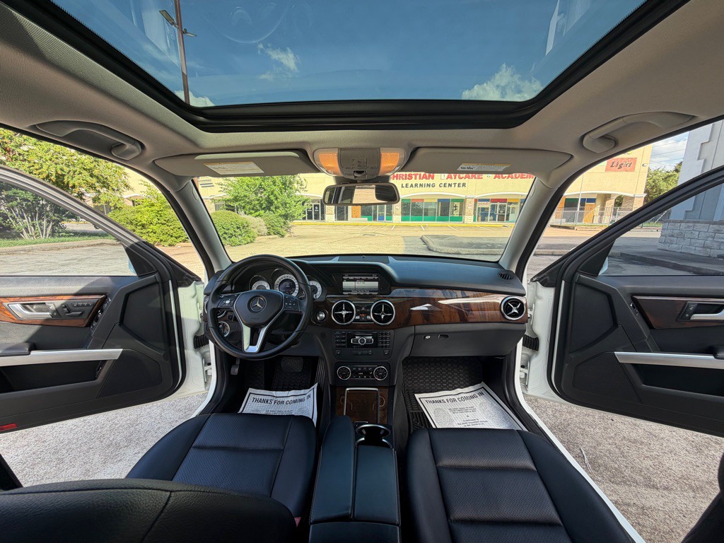 2014 Mercedes-Benz GLK-Class Image 17
