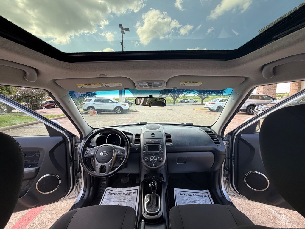 2013 Kia Soul Image 16