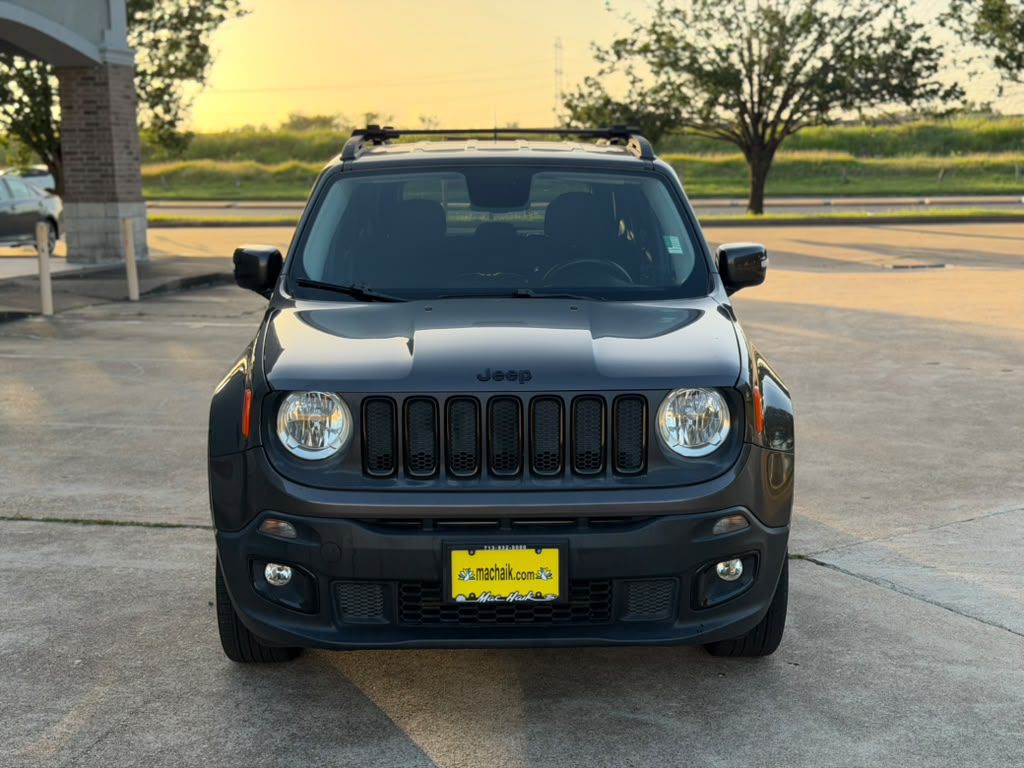 2016 Jeep Renegade Image 2