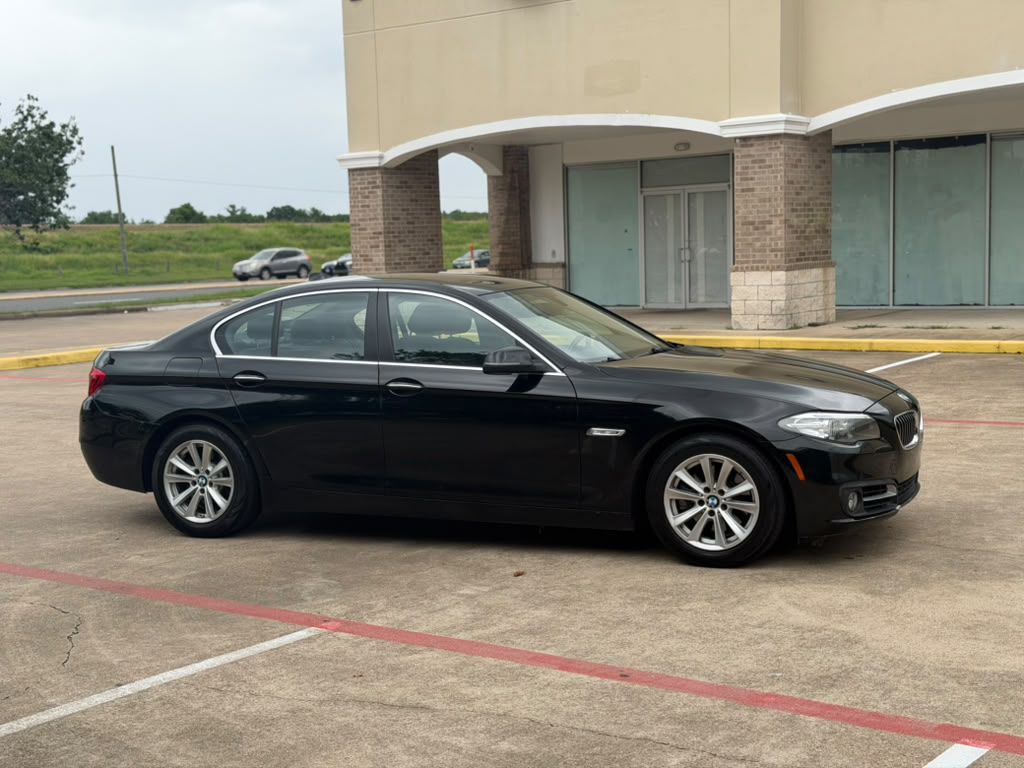 2015 BMW 5 Series Image 10